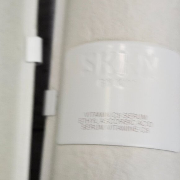 SKKN by Kim 3 Piece Set  NEW - Picture 3 of 8